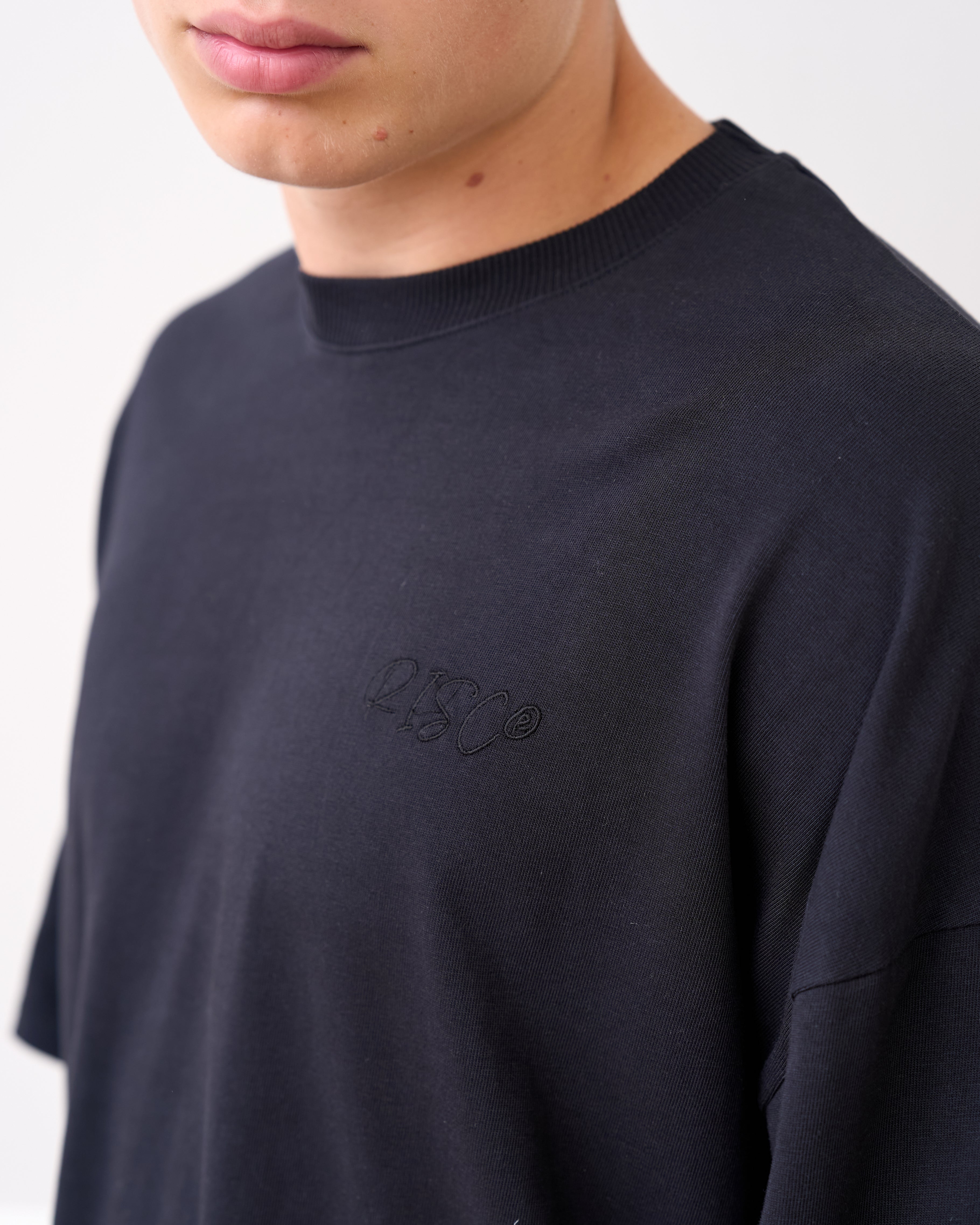 Signature Longsleeve - Schwarz